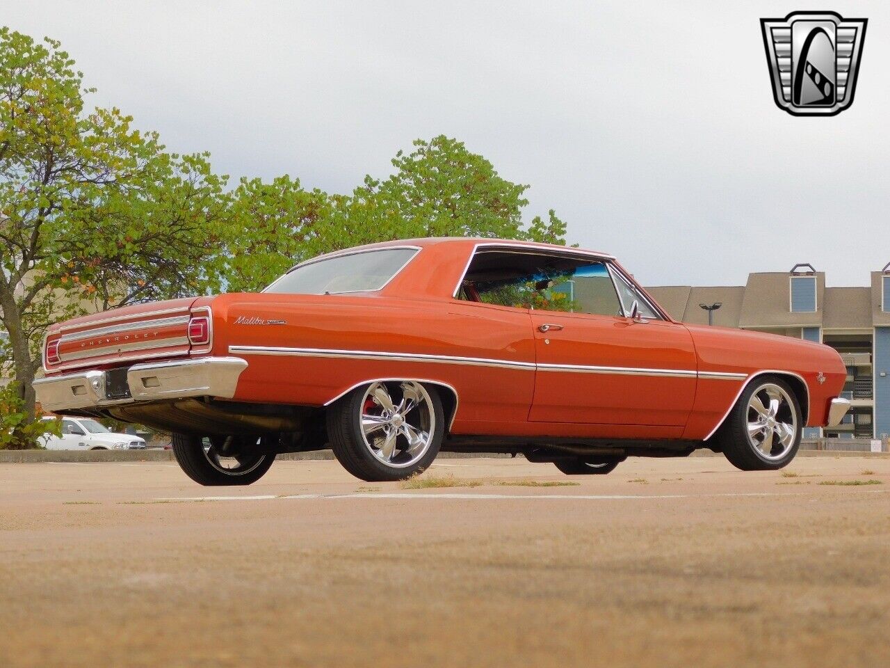 Chevrolet-Malibu-1965-Orange-Black-118015-5