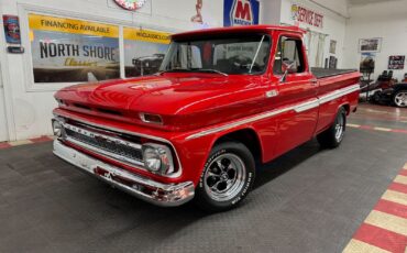 Chevrolet-Other-Pickups-1965-Red-Gray-916-1