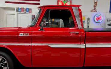 Chevrolet-Other-Pickups-1965-Red-Gray-916-17