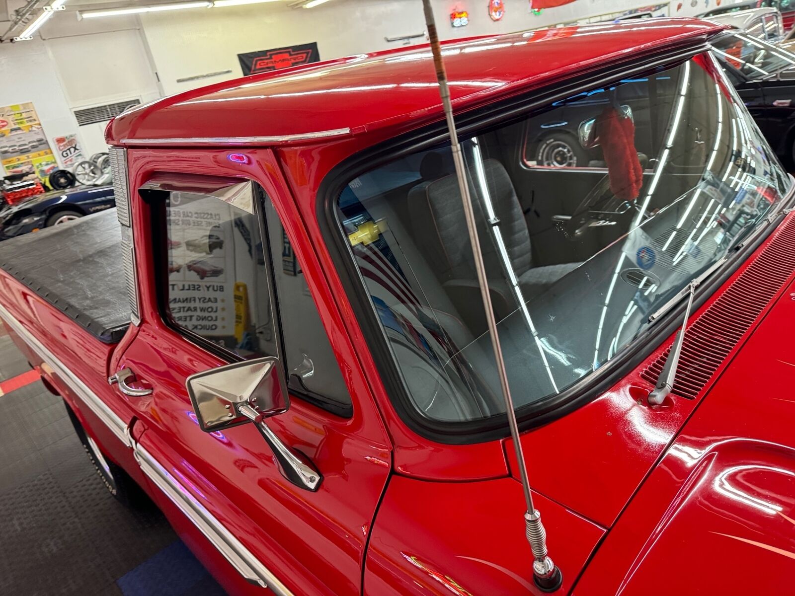 Chevrolet-Other-Pickups-1965-Red-Gray-916-9