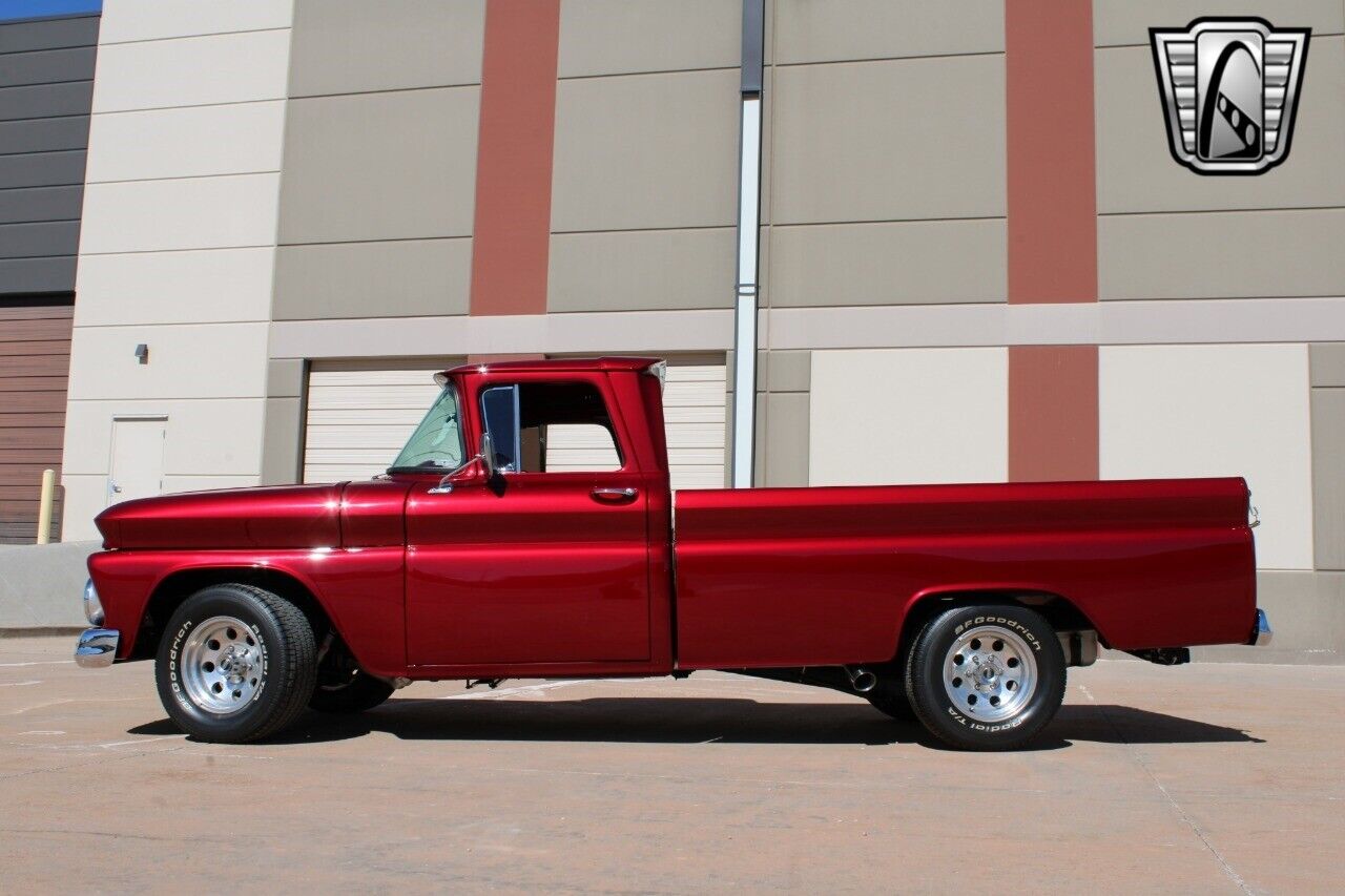 Chevrolet-Other-Pickups-Pickup-1963-Red-Gray-5781-3