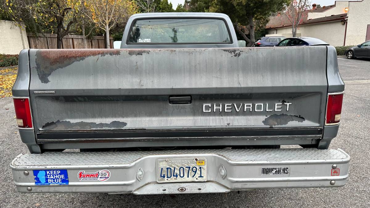 Chevrolet-Scottsdale-r20-conventional-34-ton-1987-grey-74419-4