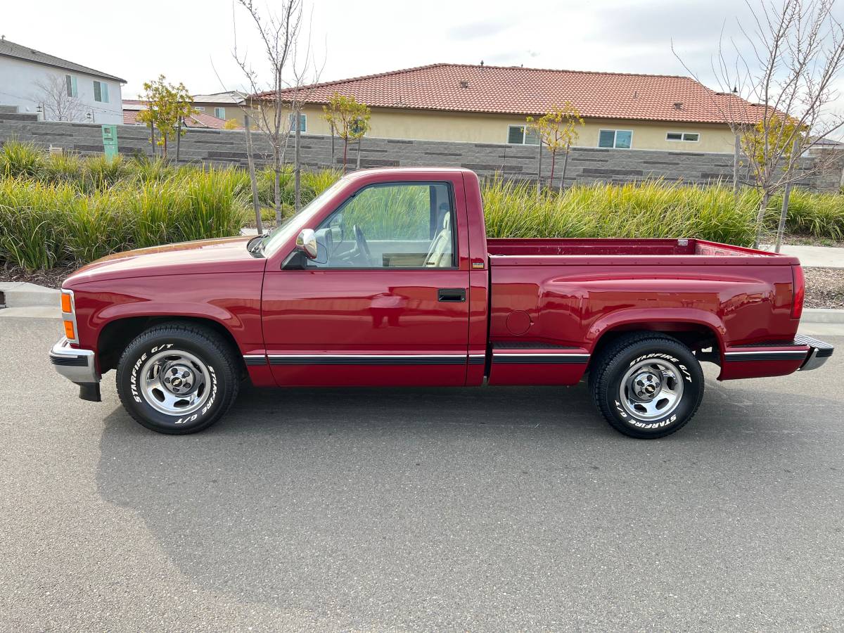 Chevrolet-Silverado-1500-1991-red-53108-3