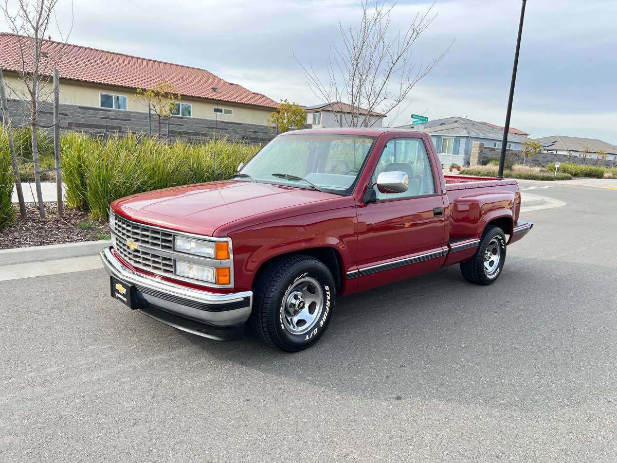 Chevrolet-Silverado-1500-1991-red-53108