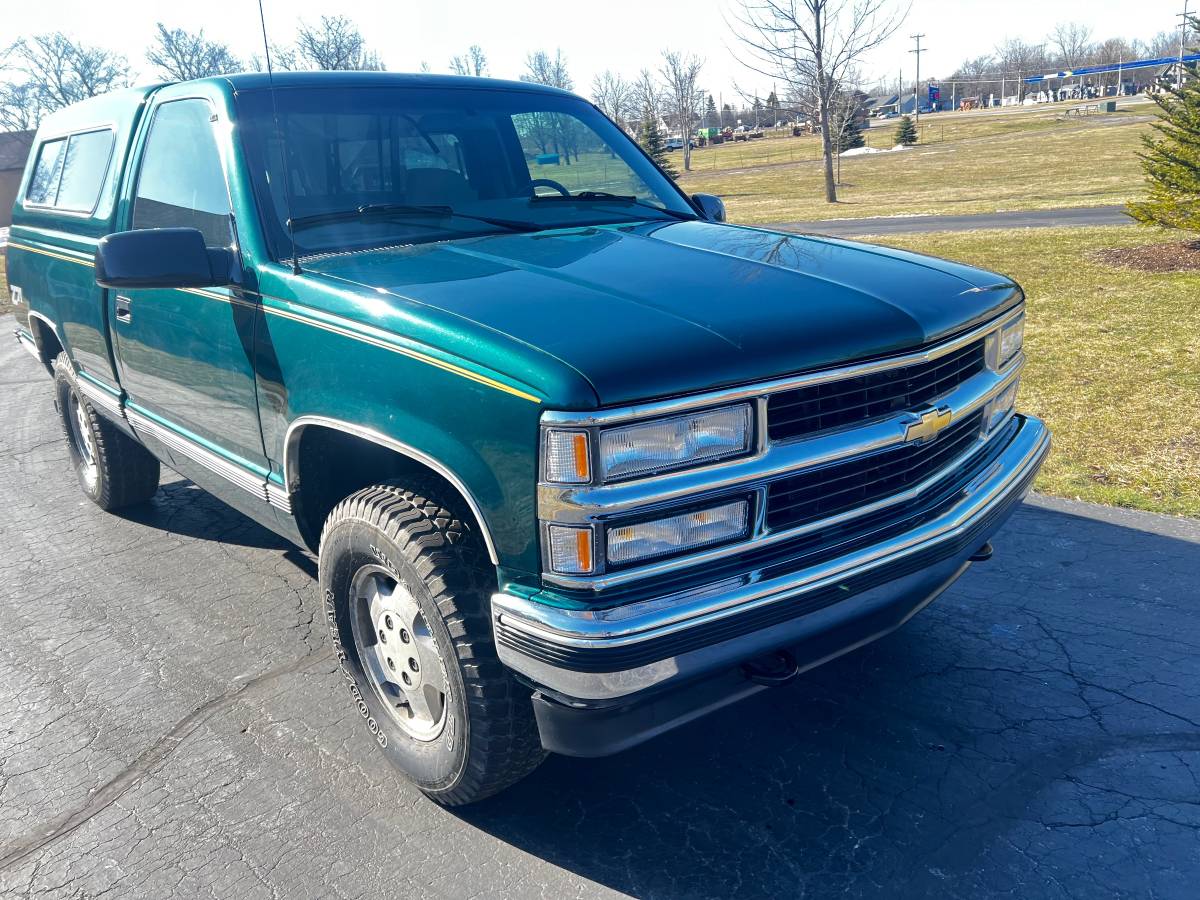 Chevrolet-Silverado-1500-lt-z71-1995-blue-244620