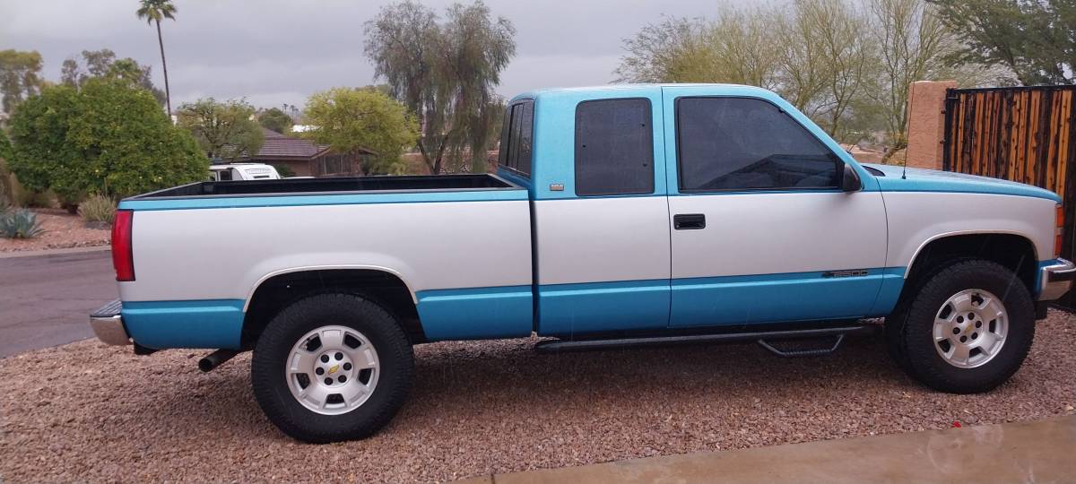 Chevrolet-Silverado-2500hd-1993-blue-225308-1