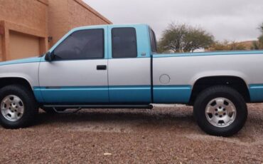 Chevrolet-Silverado-2500hd-1993-blue-225308