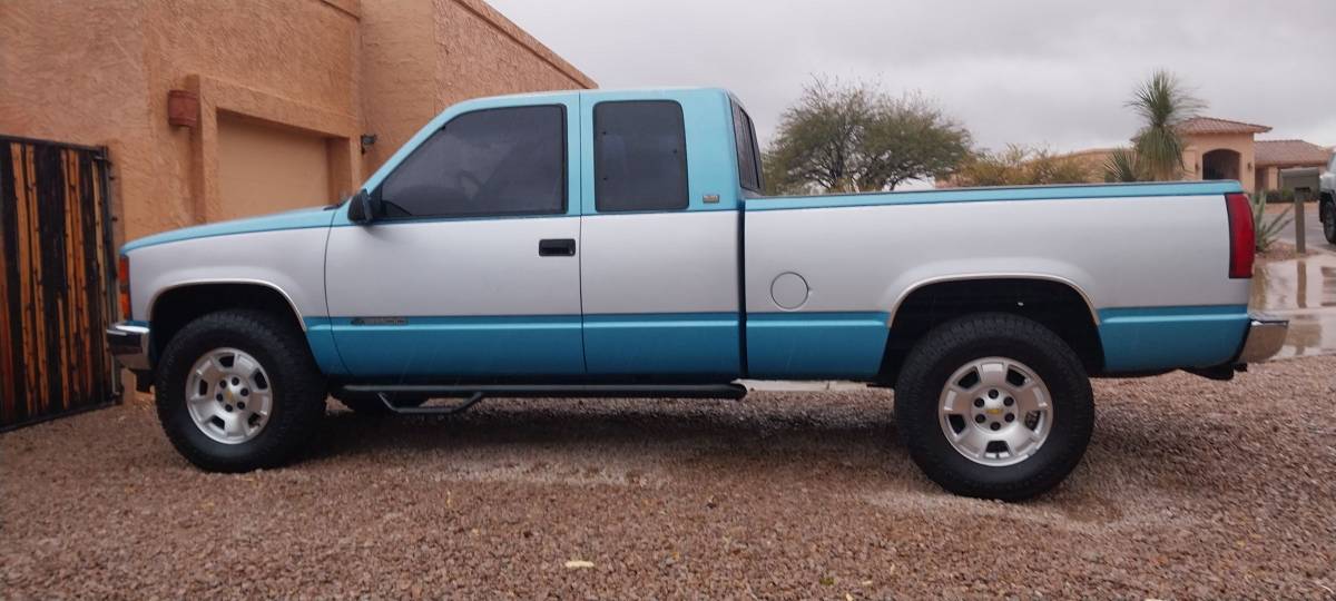 Chevrolet-Silverado-2500hd-1993-blue-225308