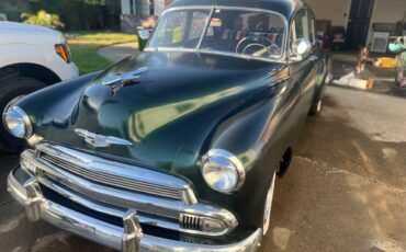 Chevrolet-Styleline-deluxe-1951-green-118528