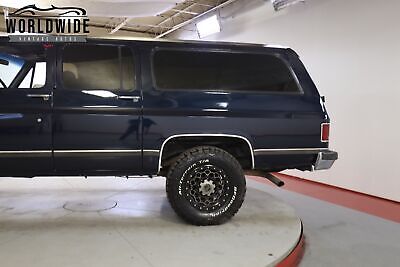 Chevrolet-Suburban-1989-Other-Other-152962-9