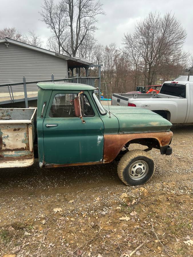 Chevrolet-Truck-1966-green-87777-5