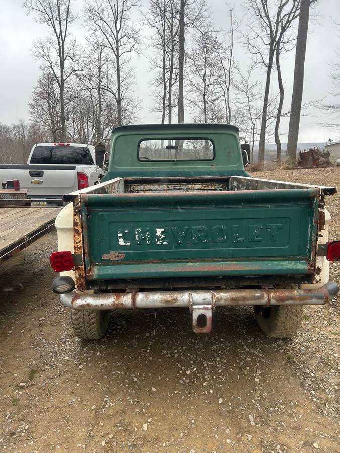 Chevrolet-Truck-1966-green-87777-7