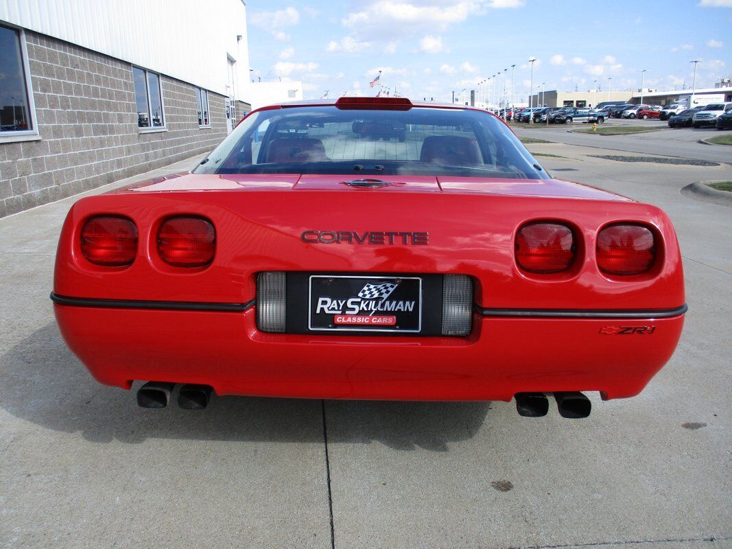 Chevrolet-ZR1-1990-Red-Red-36918-8