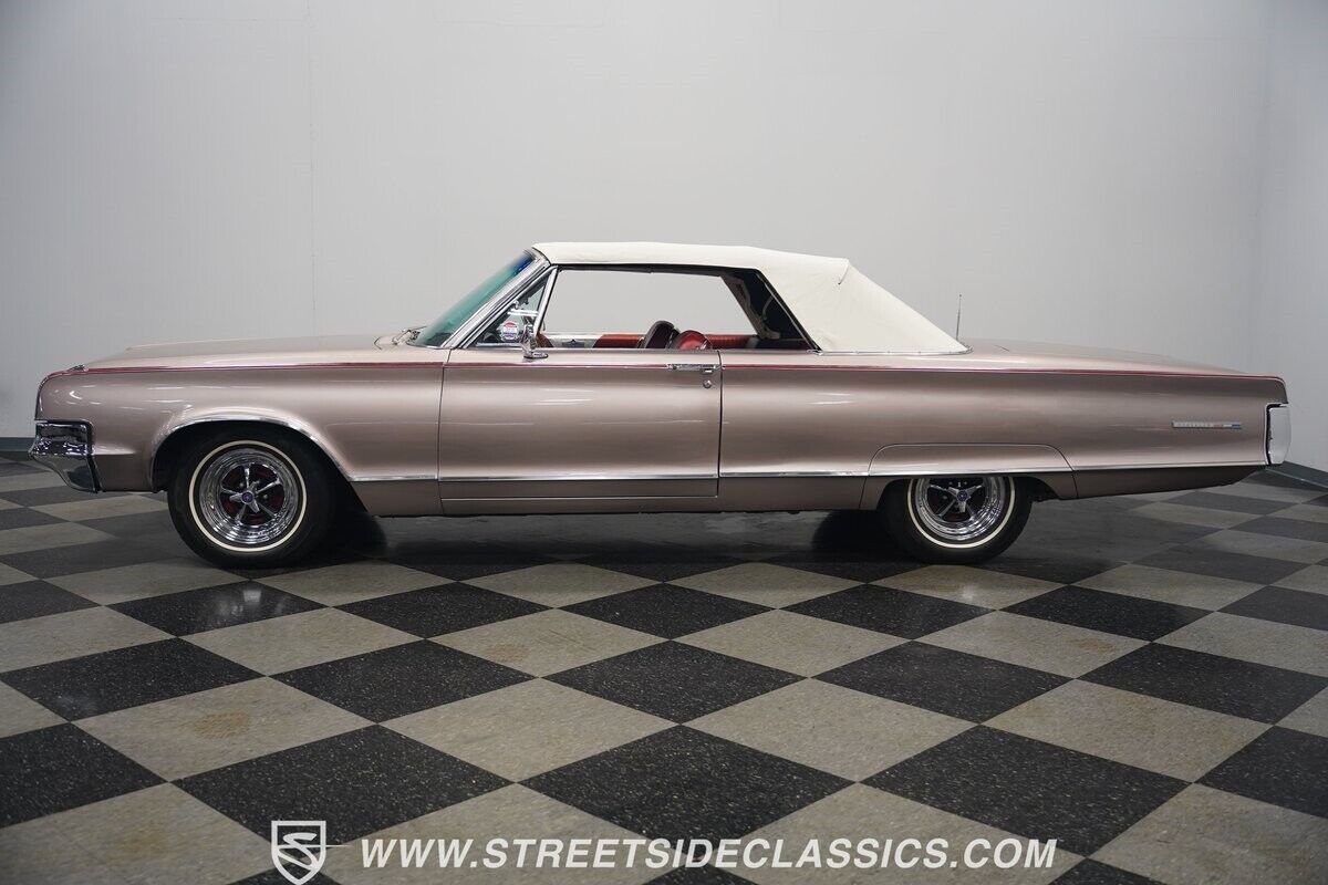 Chrysler-300L-Cabriolet-1965-Silver-Red-146872-2