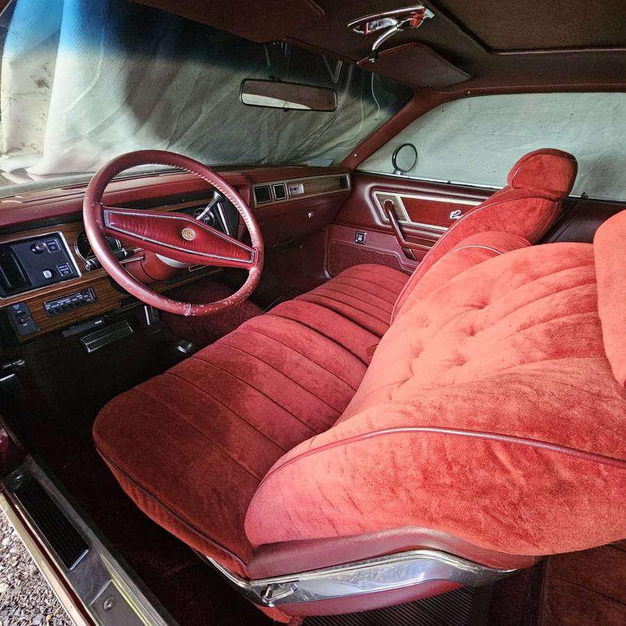 Chrysler-Cordoba-1977-red-30539-5