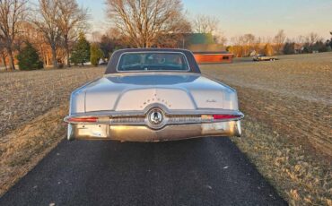 Chrysler-Imperial-crown-coupe-1965-silver-91732-2