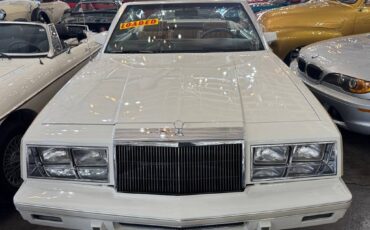 Chrysler-Le-baron-1983-white-85116-1