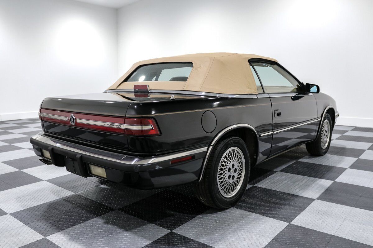 Chrysler-TC-by-Maserati-Cabriolet-1990-Black-Tan-29847-14