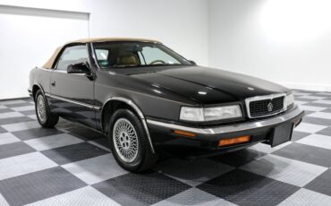 Chrysler-TC-by-Maserati-Cabriolet-1990-Black-Tan-29847-2