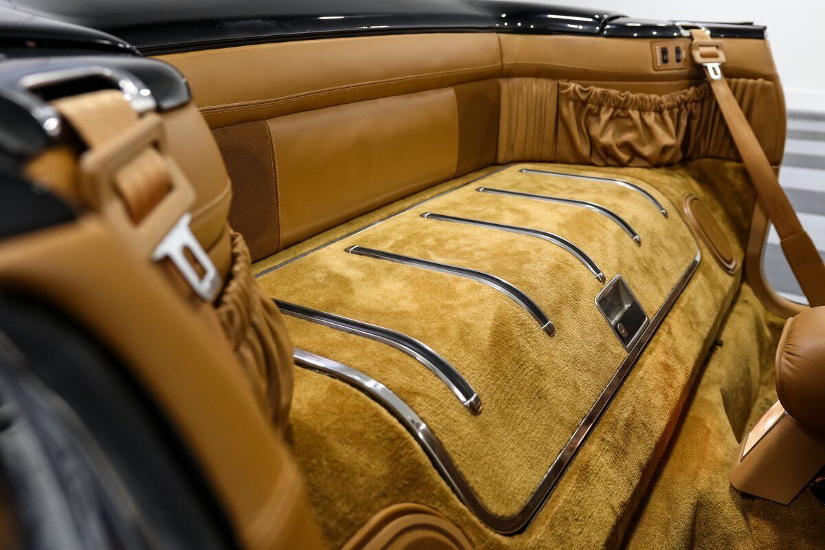 Chrysler-TC-by-Maserati-Cabriolet-1990-Black-Tan-29847-27