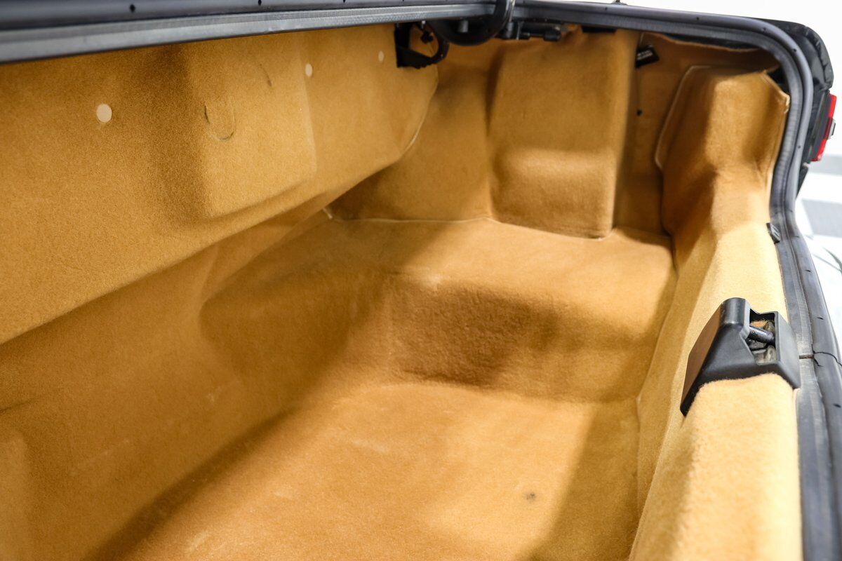 Chrysler-TC-by-Maserati-Cabriolet-1990-Black-Tan-29847-28