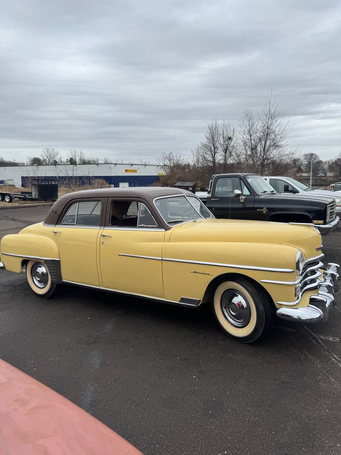 Chrysler-Windsor-1950-yellow-157715-3