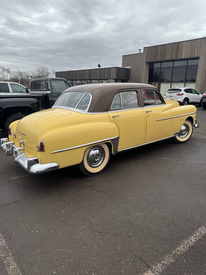 Chrysler-Windsor-1950-yellow-157715-4