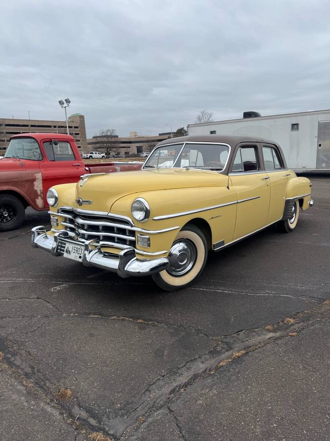 Chrysler-Windsor-1950-yellow-157715