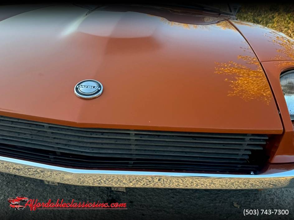 Datsun-240z-1972-102850-15