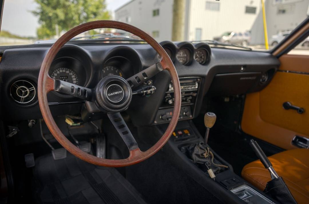 Datsun-280z-1973-69937-9