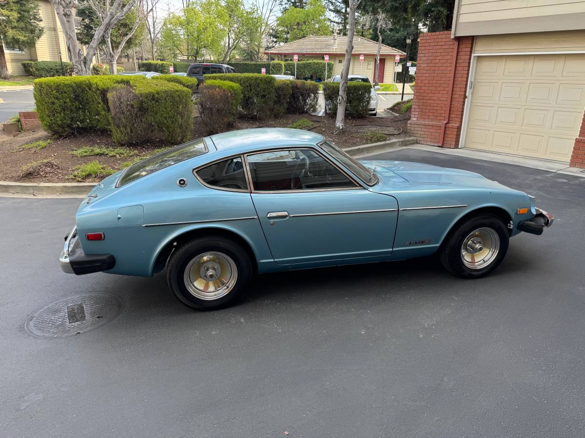 Datsun-280z-1975-blue-88514-6