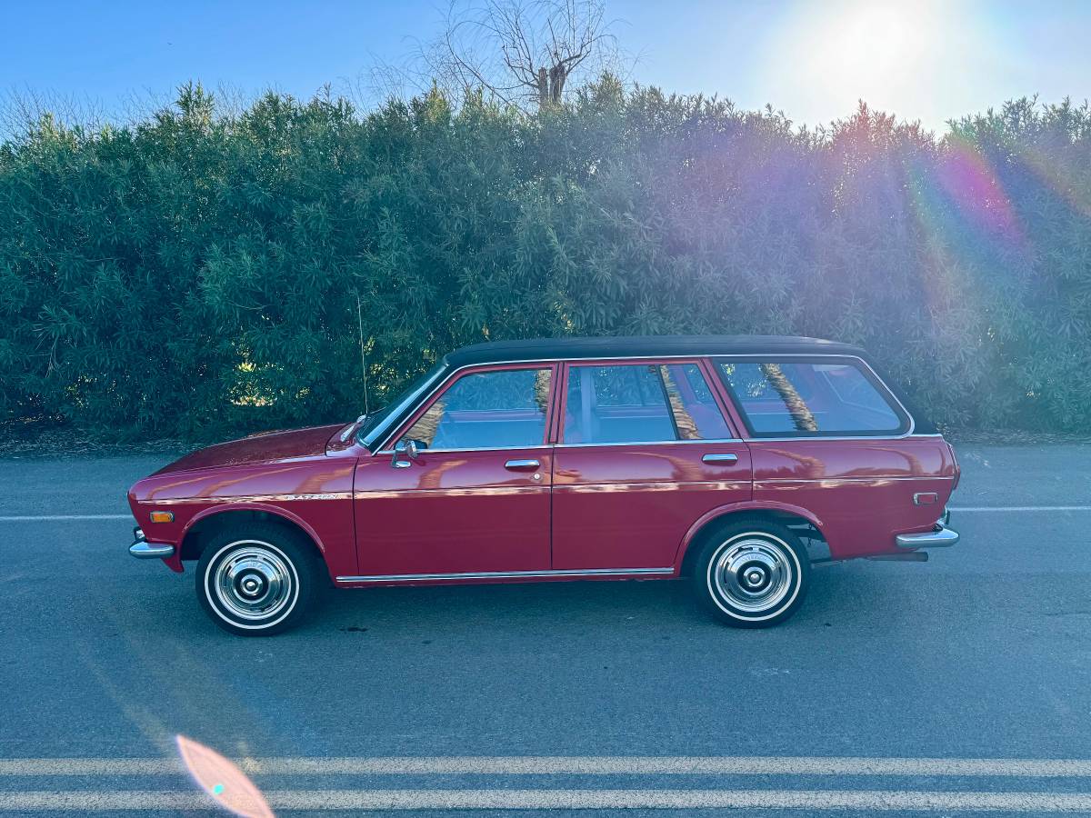 Datsun-510-1970-red-70811-2