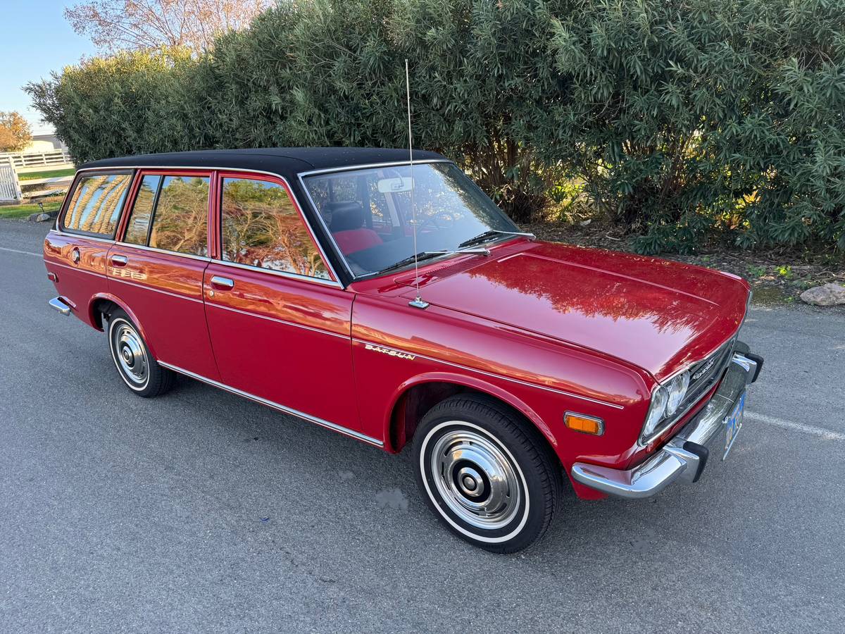 Datsun-510-1970-red-70811-7