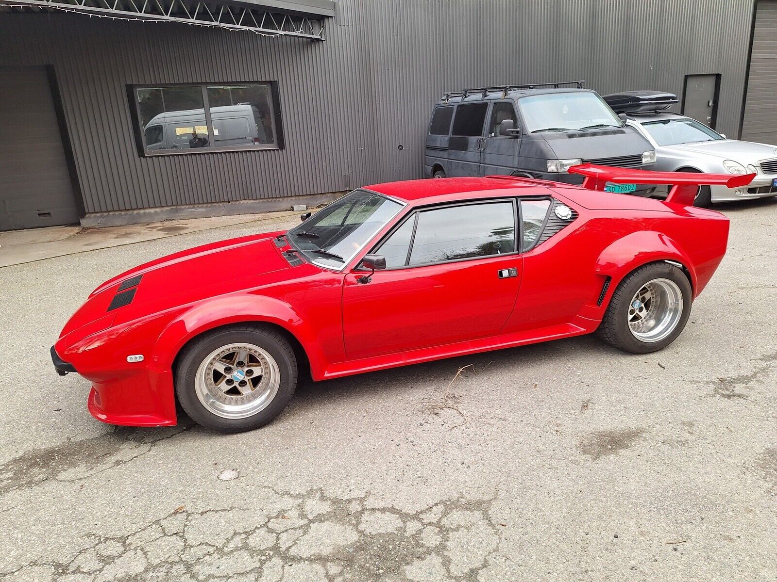 De-Tomaso-1972-Coupe-1972-Red-178814-19