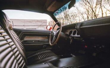 Dodge-Challenger-Coupe-1971-Orange-Black-120043-11