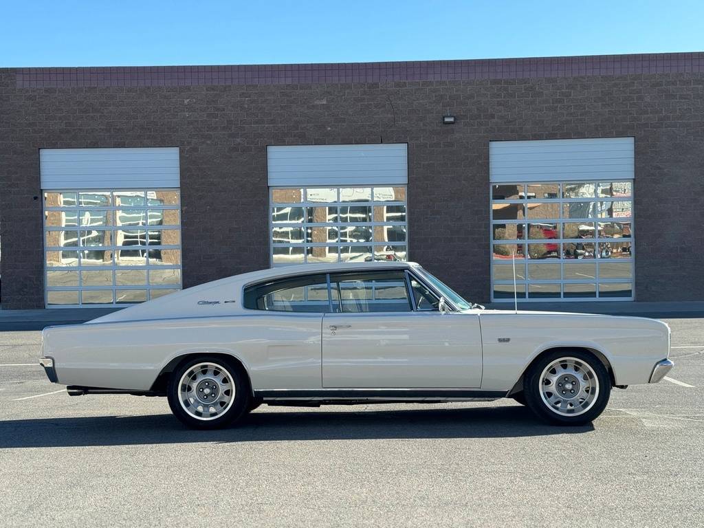 Dodge-Charger-1966-white-151593-11