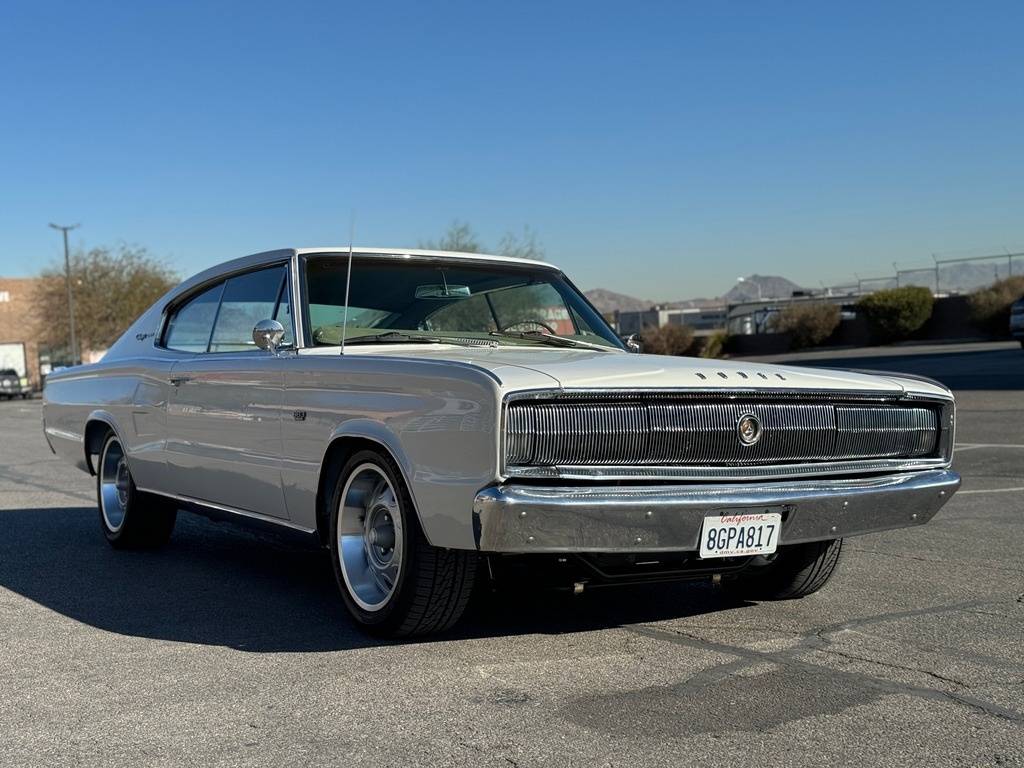 Dodge-Charger-1966-white-151593-3