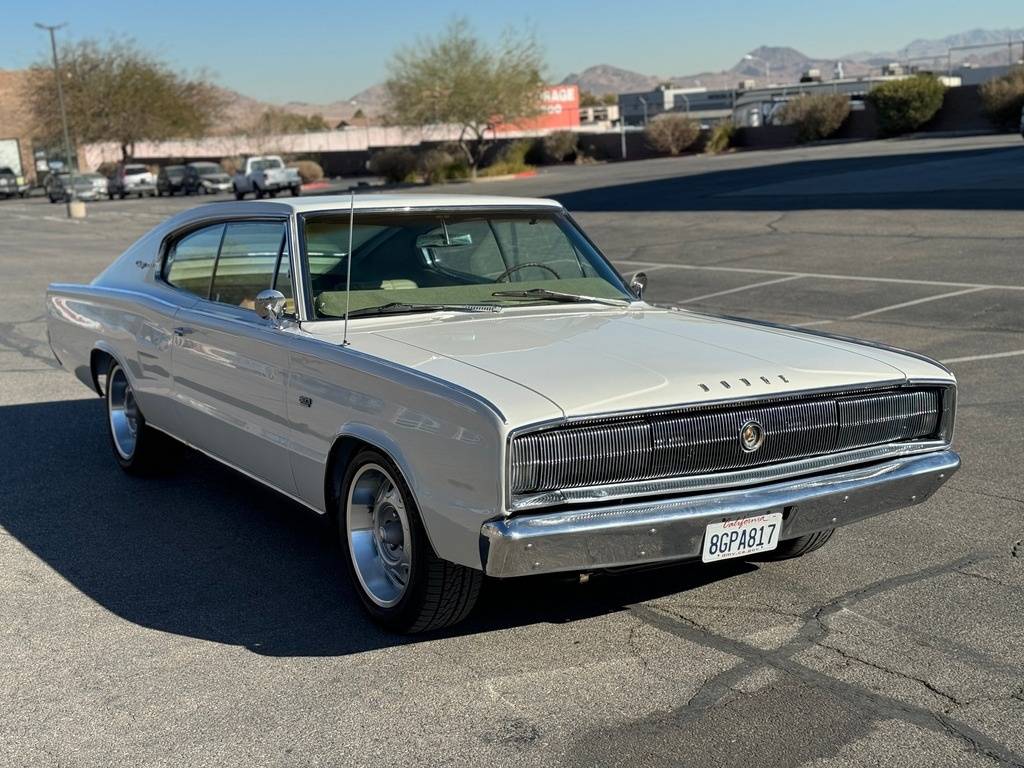 Dodge-Charger-1966-white-151593-4