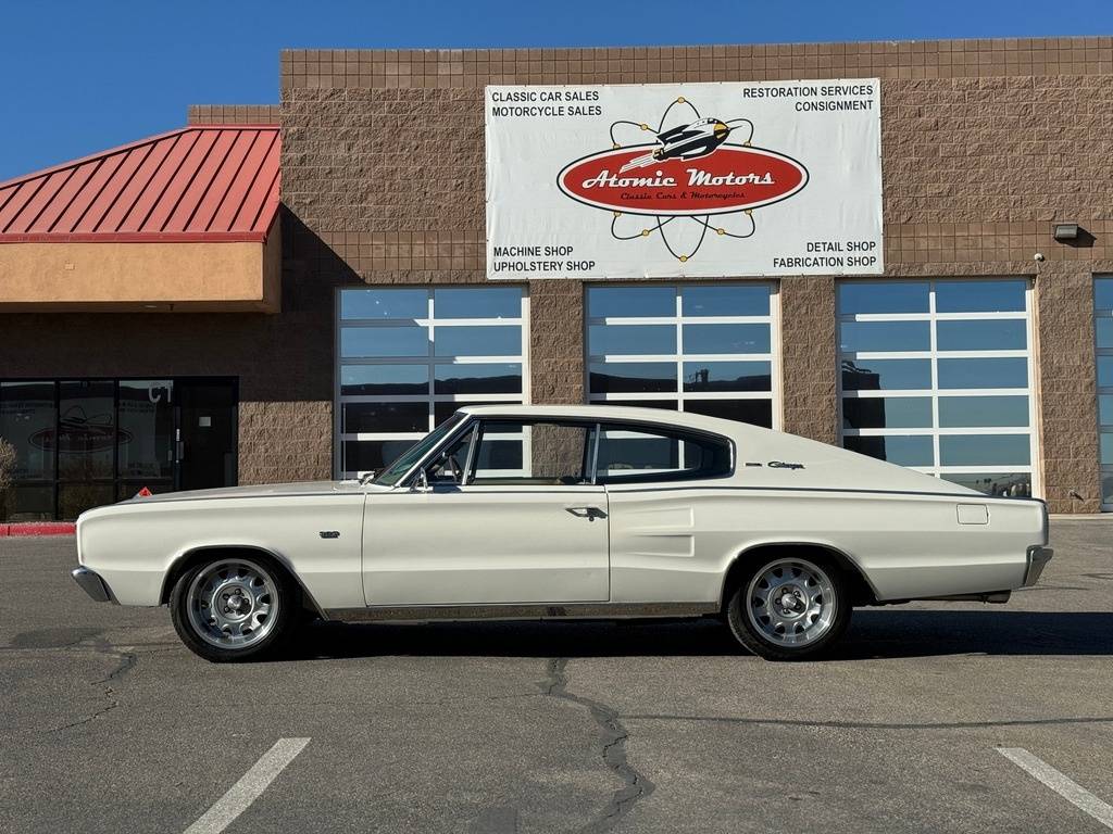 Dodge-Charger-1966-white-151593-5