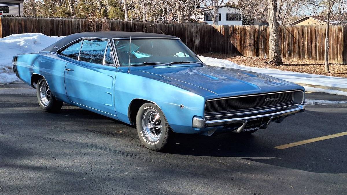 Dodge-Charger-1968-149891-1