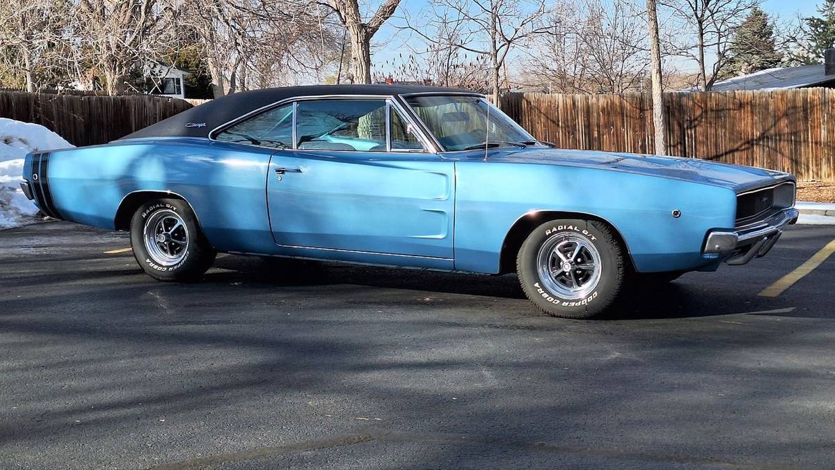 Dodge-Charger-1968-149891-2