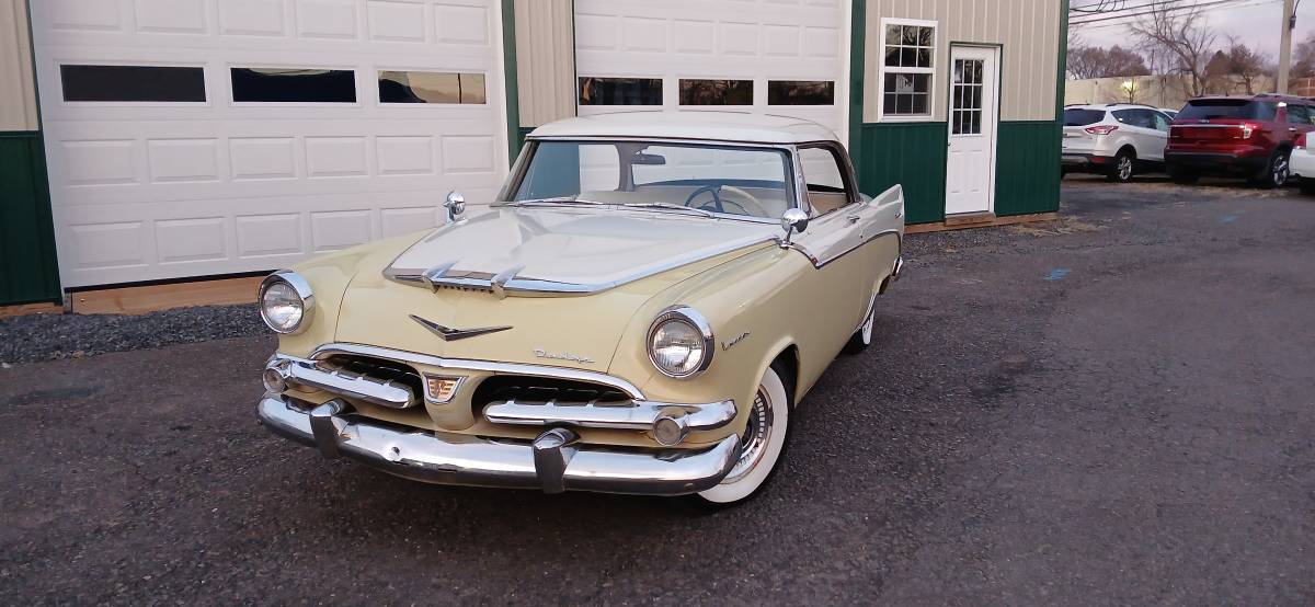 Dodge-Coronet-1956-yellow-52304-5