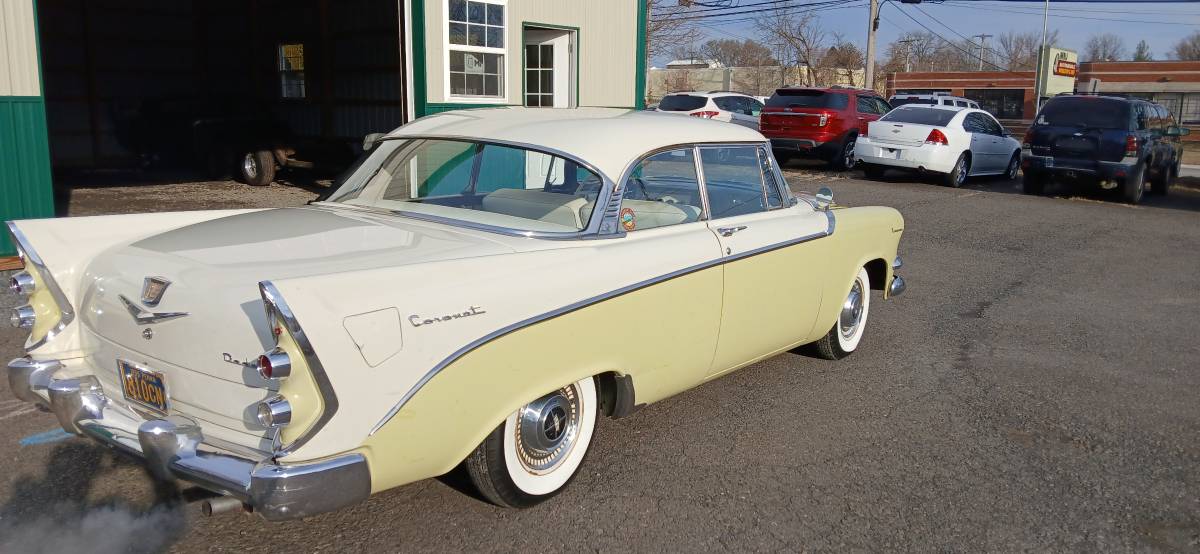 Dodge-Coronet-1956-yellow-52304