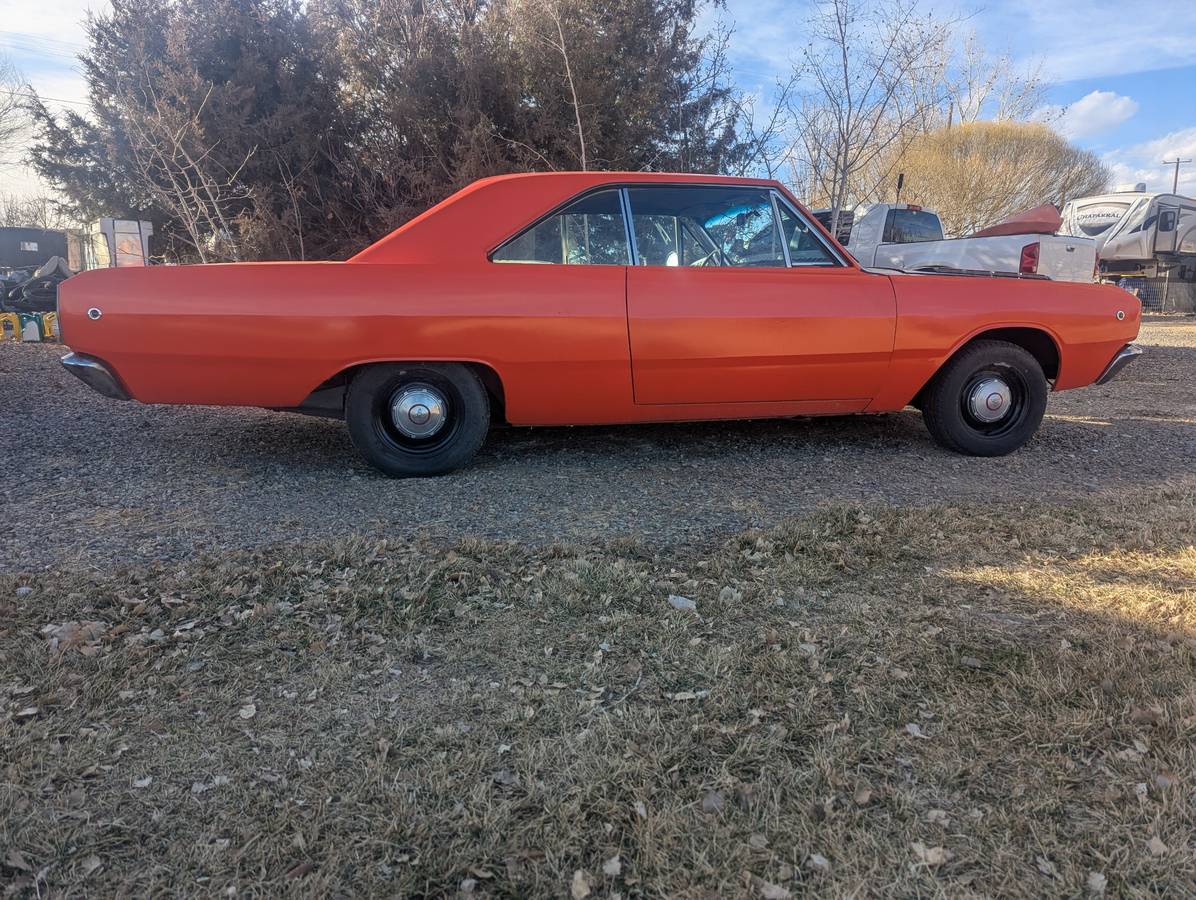 Dodge-Dart-gts-1968-orange-44257