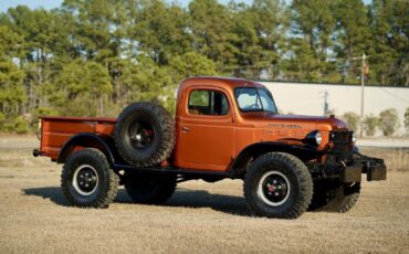 Dodge-Power-Wagon-Pickup-1968-Orange-Tan-167-11