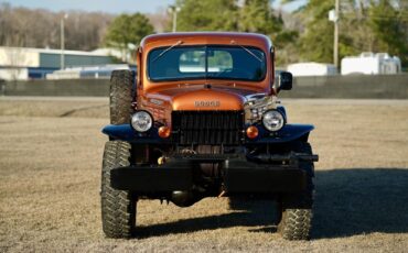 Dodge-Power-Wagon-Pickup-1968-Orange-Tan-167-13