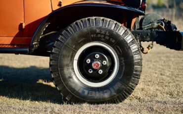 Dodge-Power-Wagon-Pickup-1968-Orange-Tan-167-19