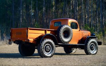 Dodge-Power-Wagon-Pickup-1968-Orange-Tan-167-2