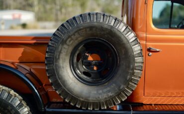 Dodge-Power-Wagon-Pickup-1968-Orange-Tan-167-21