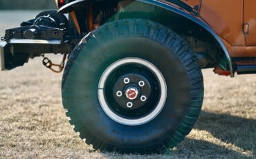 Dodge-Power-Wagon-Pickup-1968-Orange-Tan-167-29